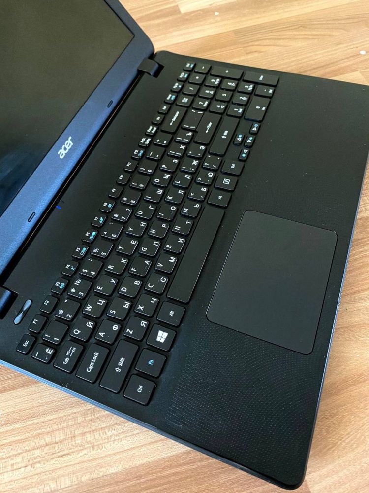 Acer noutbuk 3060 holati yaxshi narxi arzon