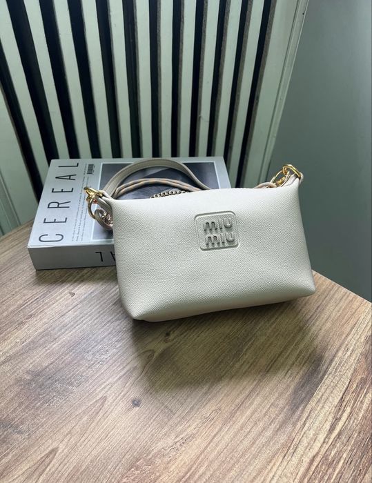 Miu Miu Дамска чанта
