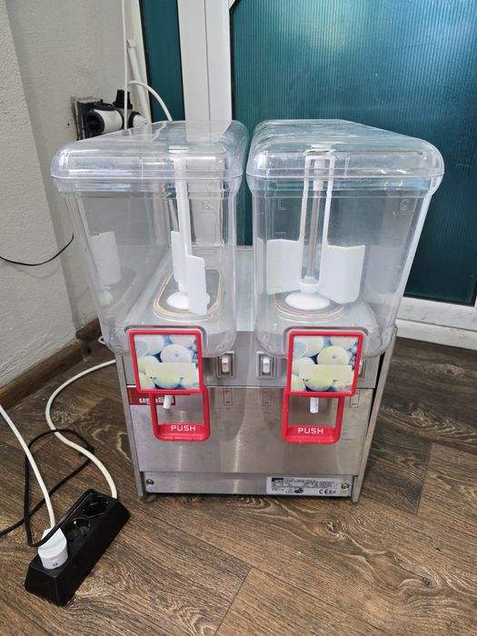 Диспенсър за сок UGOLINI ARCTIC DELUXE 12/2 AA