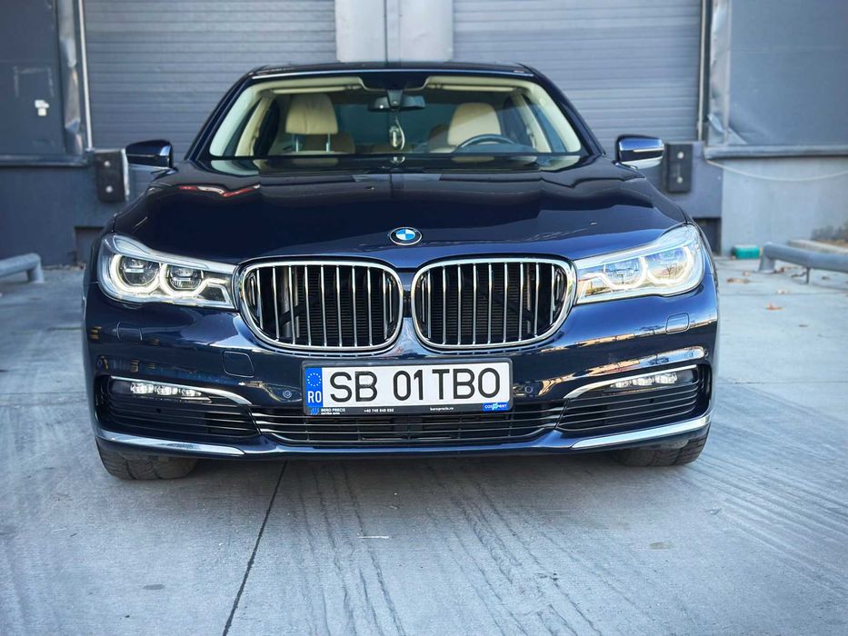 BMW Seria 7 Long High Executive SOFT CLOSE adusa personal acum 4 ani