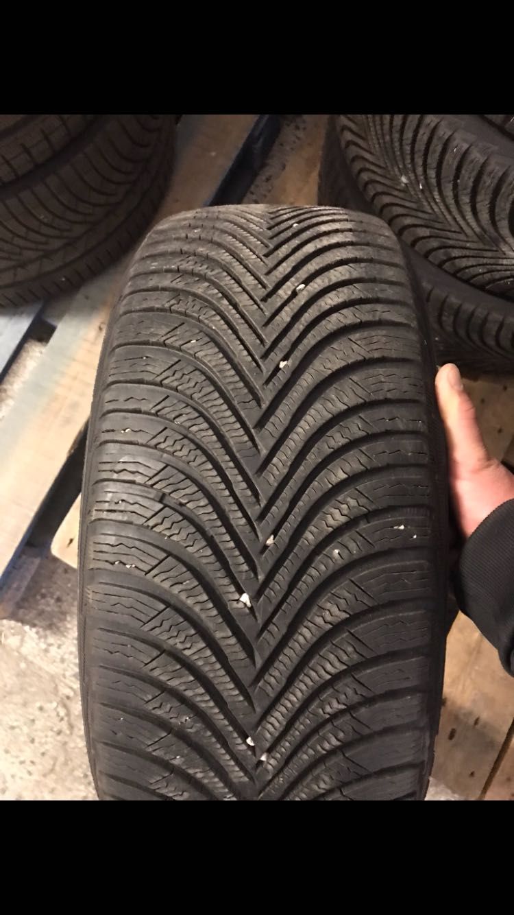 Зимни гуми 225/50/174бр. MICHELIN
PILOT SPORT 4