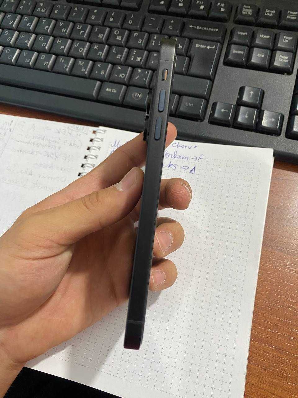 iPhone 11  iPhone 16 qilingan 128gb black