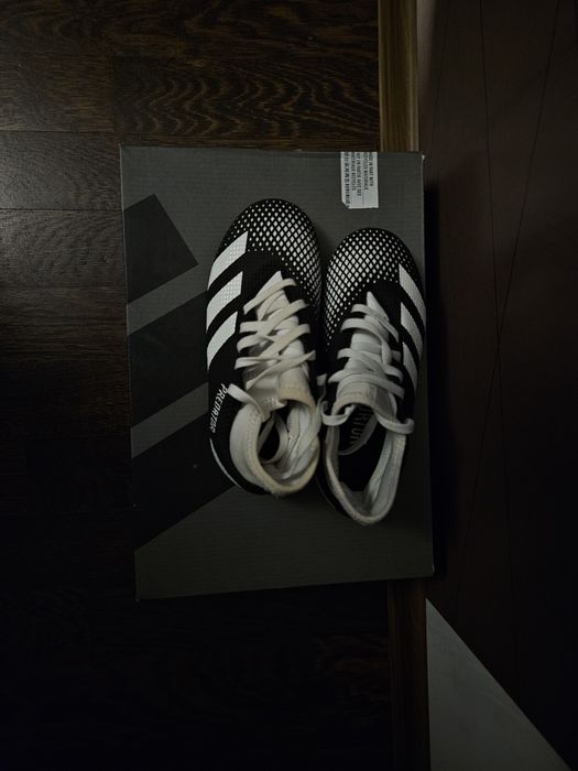 Ghete Predator marime: 31 cu crampoane mari