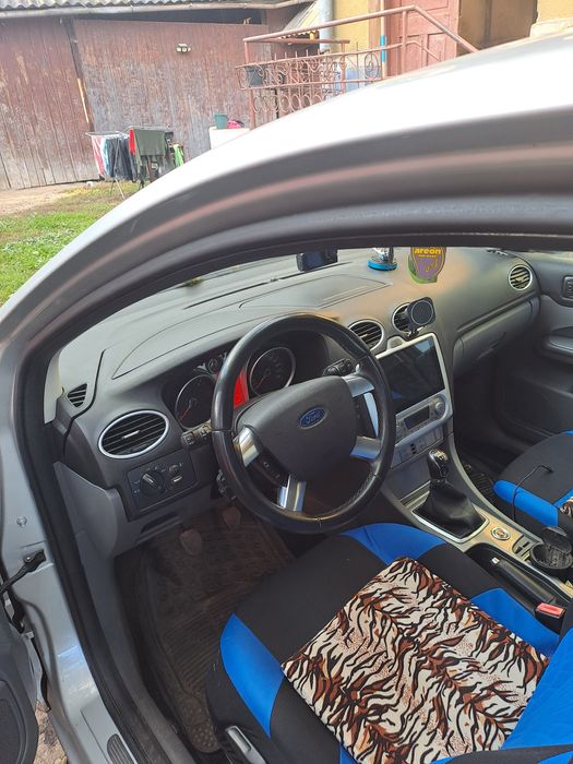 Vând sau schimb ford focus 1.6 diesel