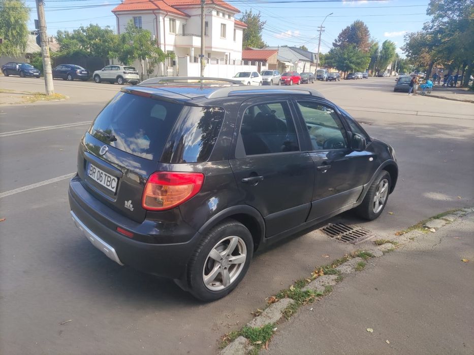 Fiat sedici 16 benzina +gpl