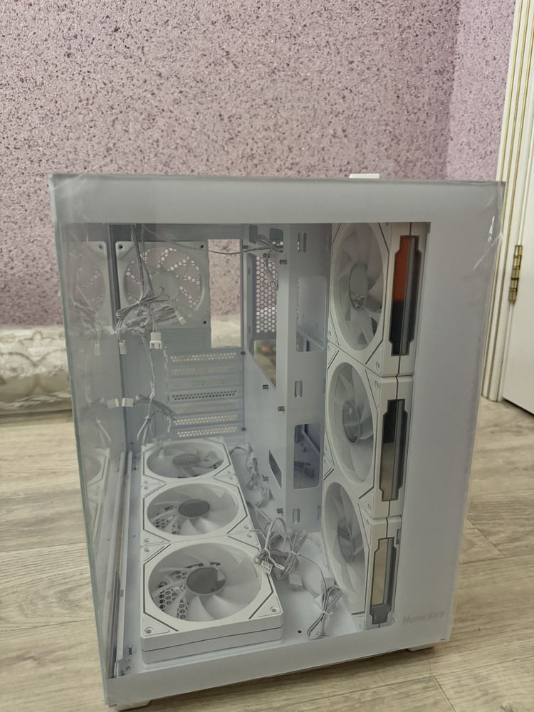 Продам корпус от Huntkey