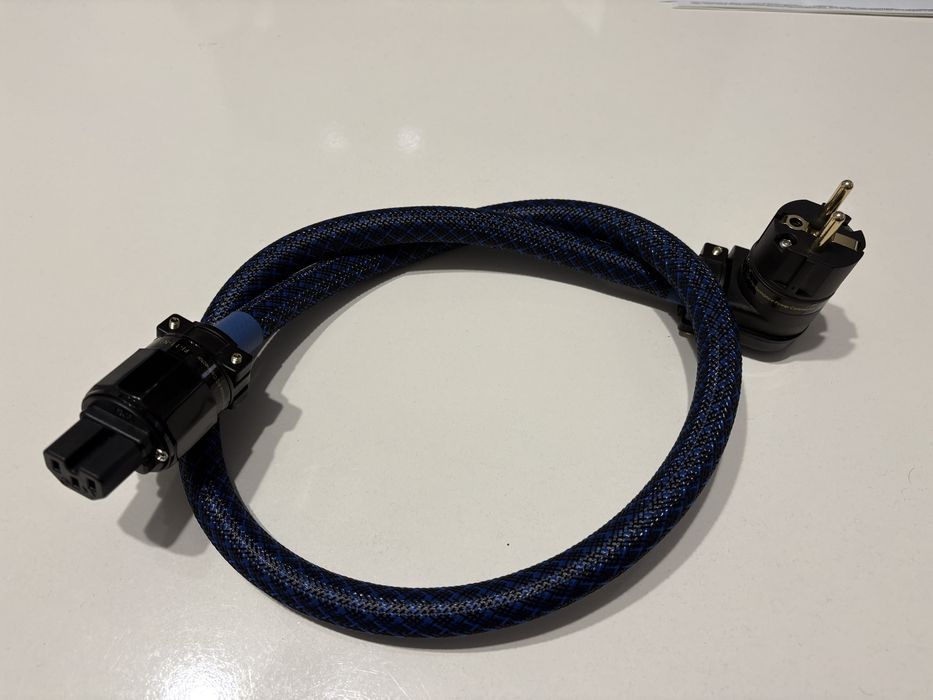 Cabluri power hifi Furutech occ