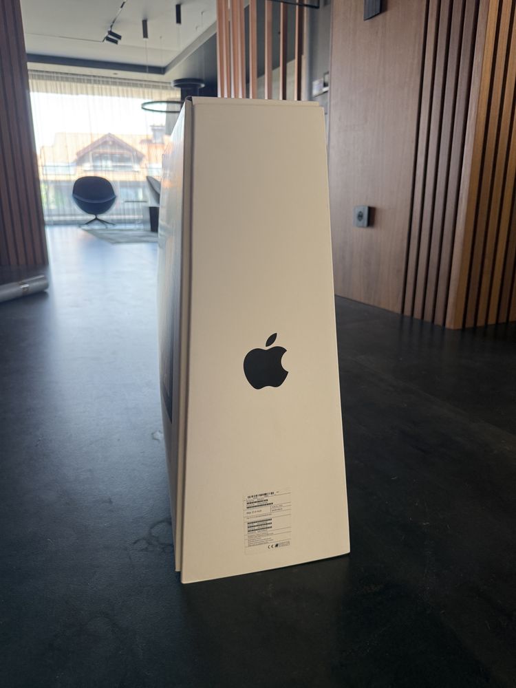 21,5'' iMac 8 GB RAM 256 GB SSD
