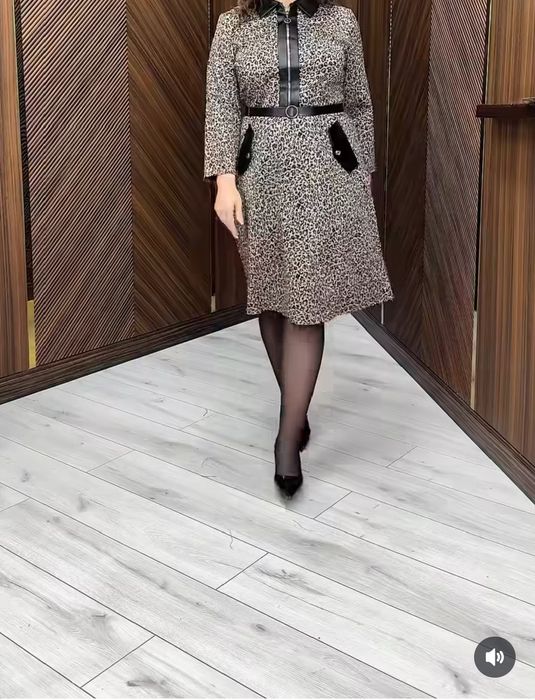 Продам платье 54р