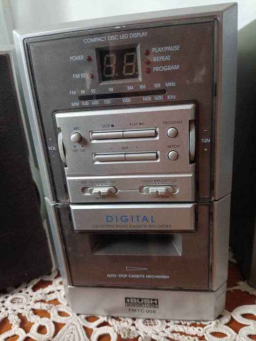 Sistem stereo muzical ,,DIGITAL"