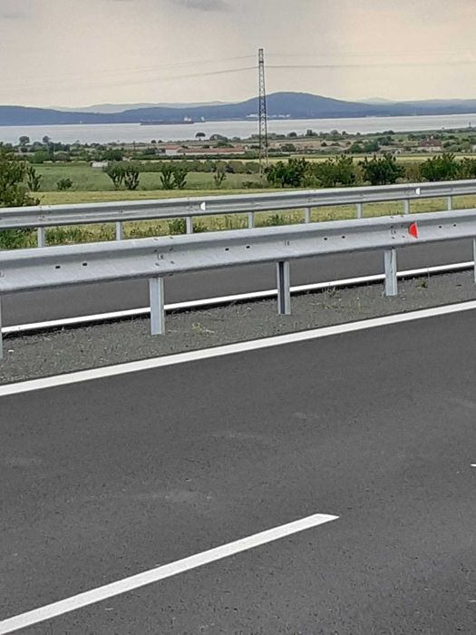 Продава имот гр. Поморие, м. Изравнителя