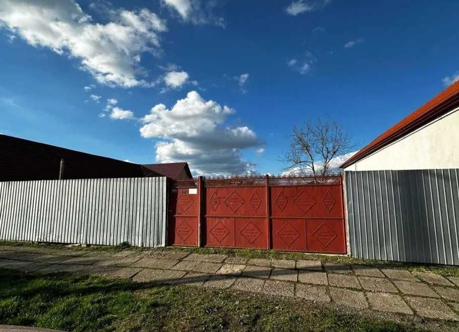 Loc de casă de vânzare în Pecica