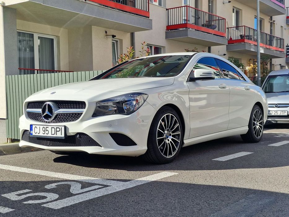 Mercedes-Benz CLA Mercedes-Benz CLA 200