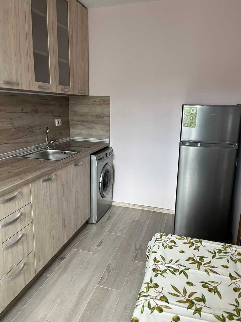 Дава се под наем Двустаен апартамент в Силистра, Митница - 65 кв.м за 357 € - Снимка #4