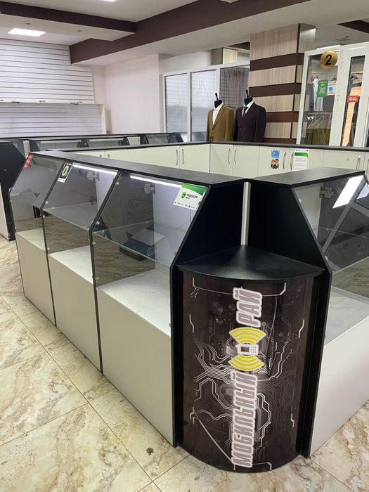 Продается витрины островок