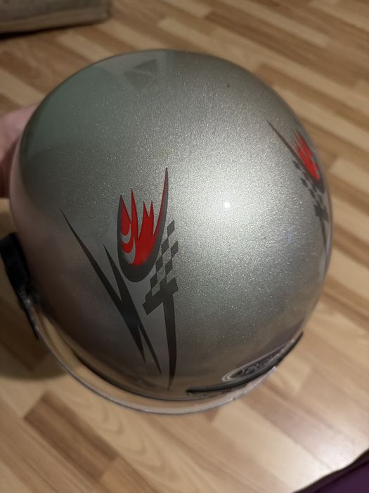 Casca moto FGN Demi Jet – vizieră mare, confortabilă și ușoară