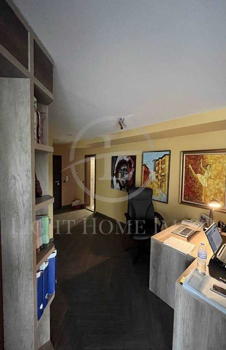 Продава се Двустаен апартамент в Пловдив, Център - 70 кв.м за 2572 €/кв.м - Снимка #4