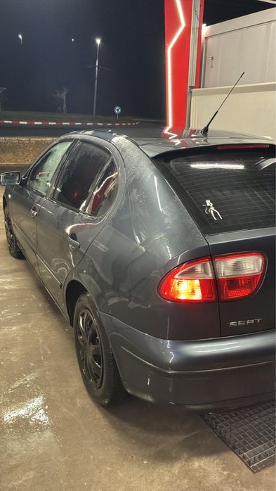 Vand SEAT LEON 1,6 benzina