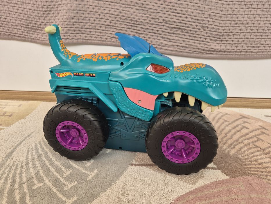 Hot Wheels: Mega Rex и автовоз. Bugatti, пътна помощ Dickie