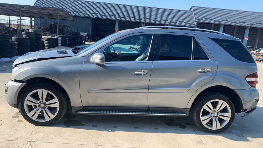 Usa stanga dreapta fata spate Mercedes ML 350 W164 3.0 CDI si piese