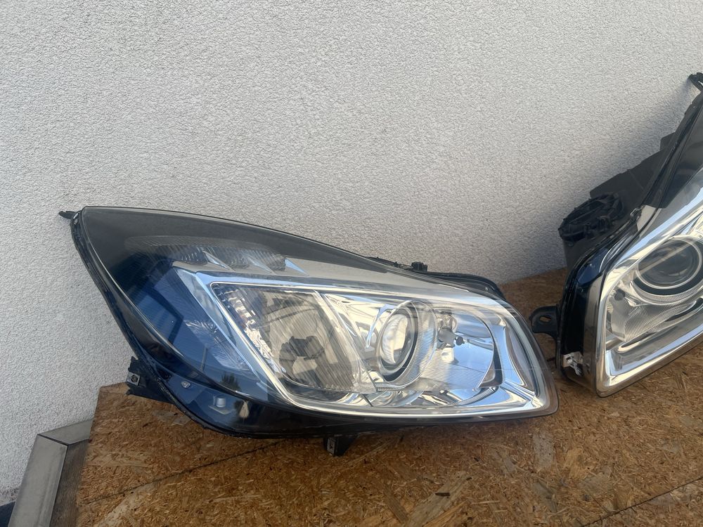 SET Far stanga dreapta Opel Insignia Xenon adaptiv + LED Originale