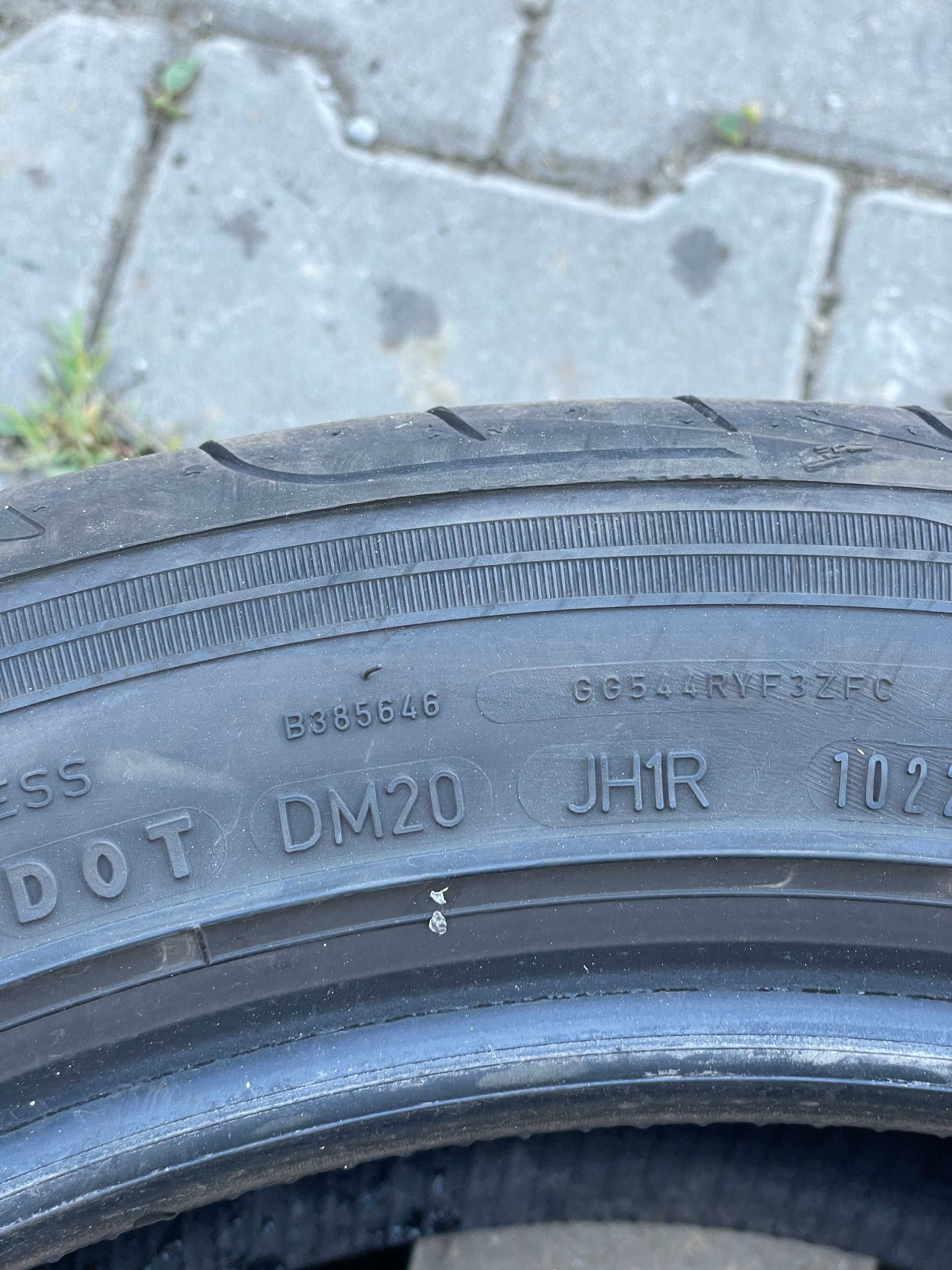 2x 275 40 18 Goodyear Eagle f1