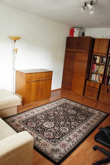 Vand/Schimb Apartament 3 camere decomandat, etaj2