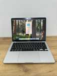 Продаётся MacBook Pro 13 2020 Silver