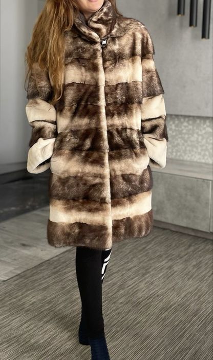 Продам новую шубу