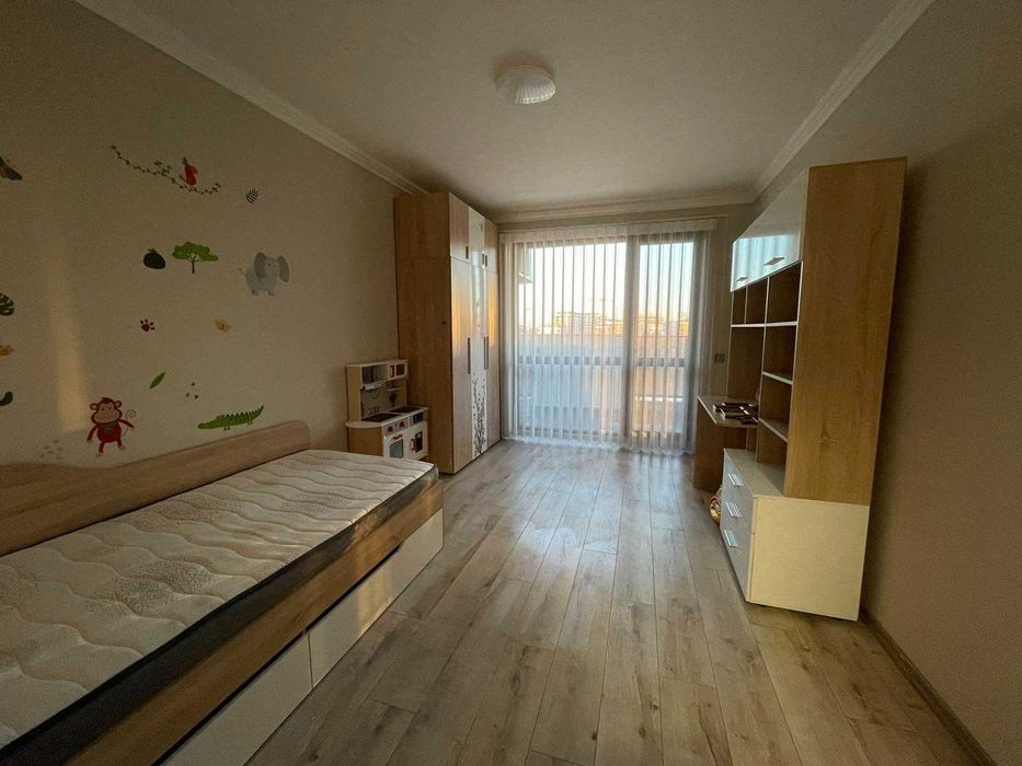 Продава се Тристаен апартамент в Пловдив, Христо Смирненски - 136 кв.м за 1883 €/кв.м - Снимка #3