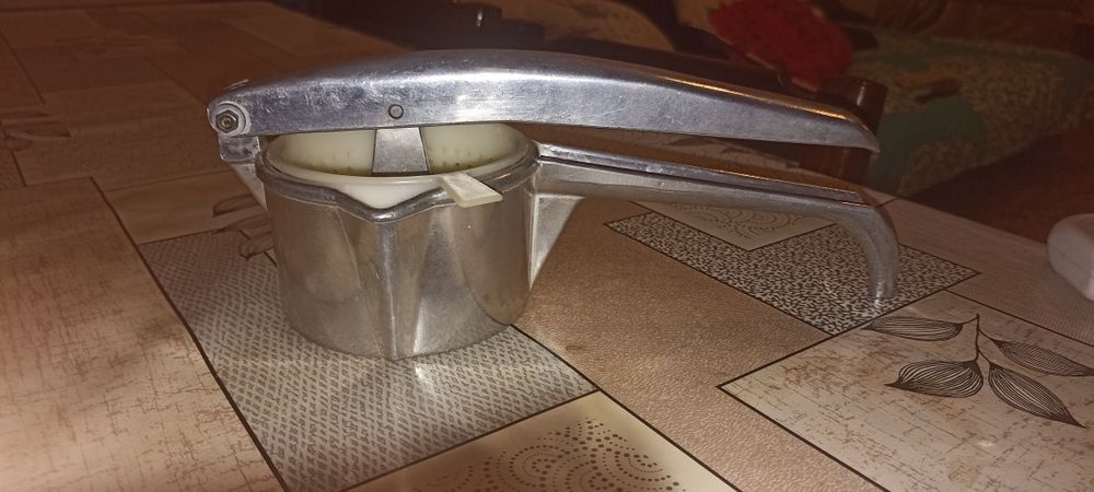 Продаю гранатодавку