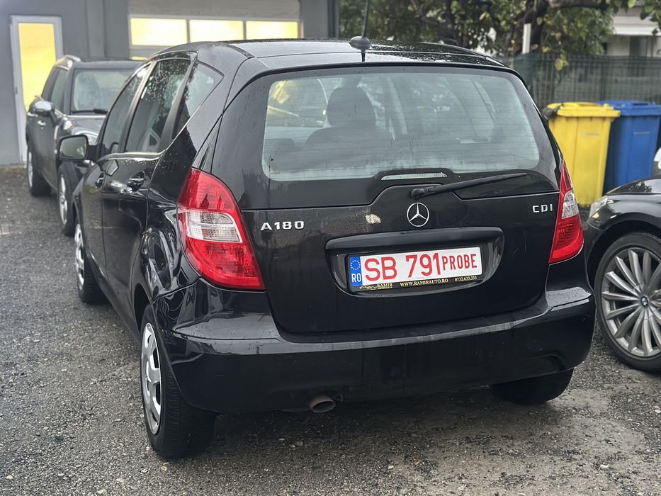 Mercedes-Benz A180 CDI • 1.8 Diesel • 130 CP • Automat • Garantie 1 AN