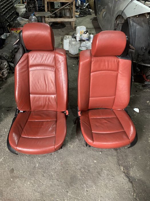 Продаваме кожен салон за бмв е93 кабриолет. Bmw e93.