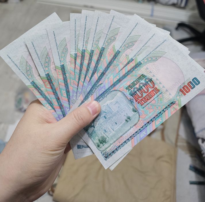 Купюра 2000 года 1000тг