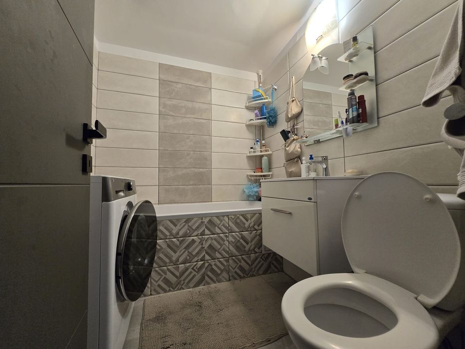 Direct proprietar - Apartament 3 camere Str. Ionescu Ghe cart.Berceni