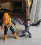 Figurina Marvel Hogoblin și figurina Soldiers INSANIAC