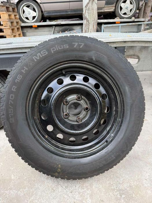 215/70 R16 Зимни гуми SUV СУВ
