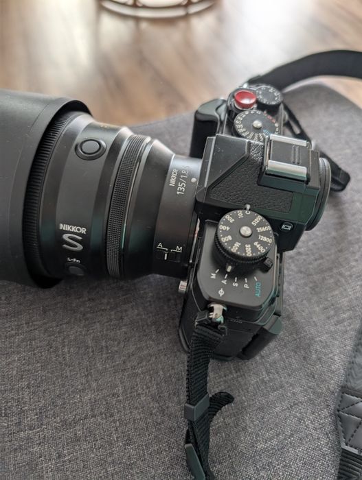 Nikon ZF cu garanție de la f64.ro