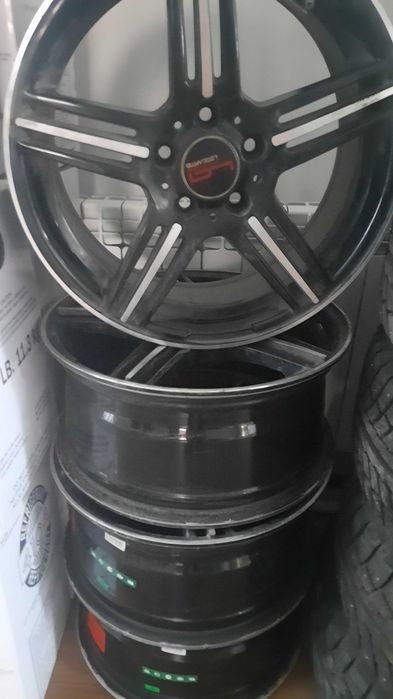 продам шины и диски титановые R 17