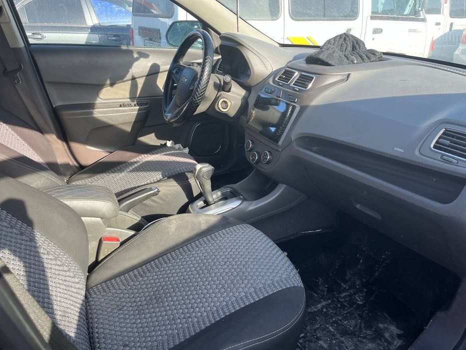 Cobalt 2020 avtomat qora matoviy