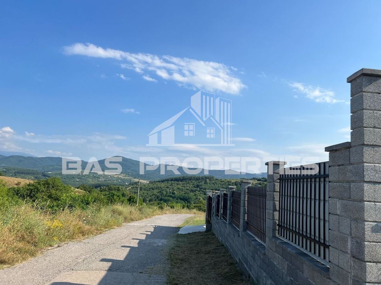 Продава се Парцел в Банкя - 920 кв.м за 81 €/кв.м - Снимка #3