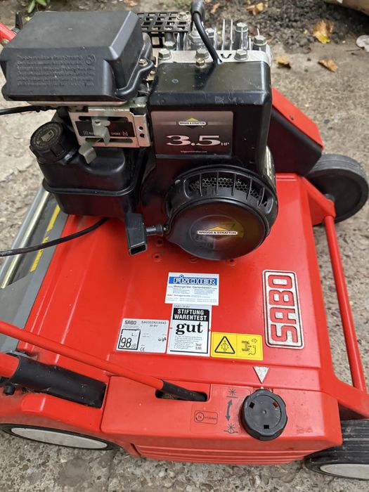 Scarificator gazon benzina si cositoare SABO profesionala