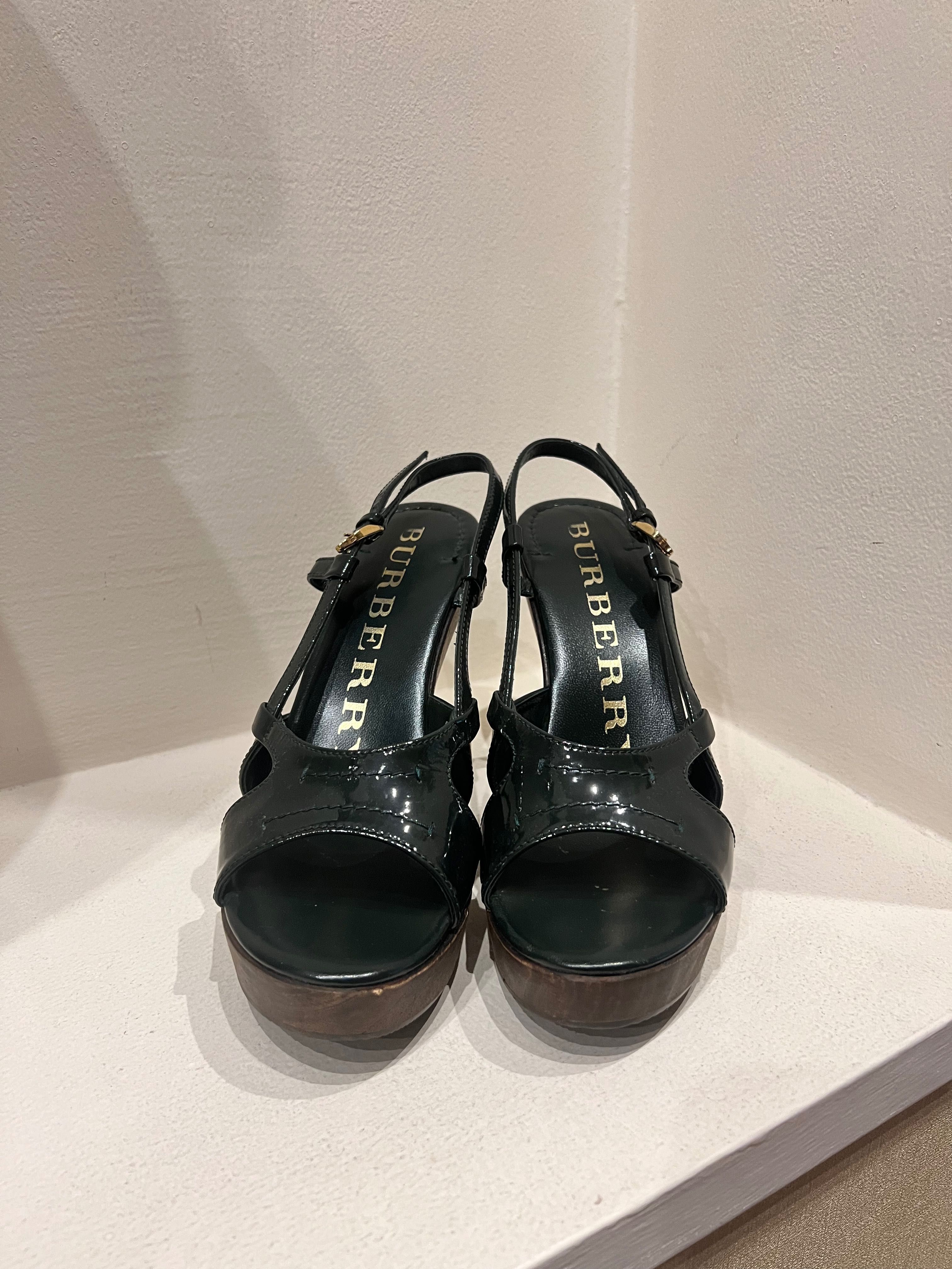 Burberry босоножки оригинал