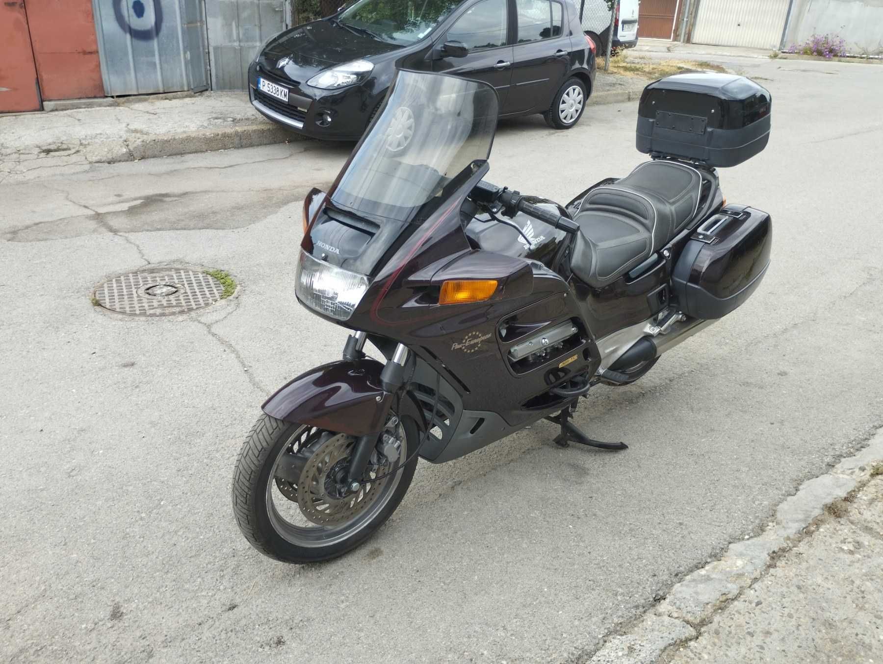 Honda Pan-European ST 1100