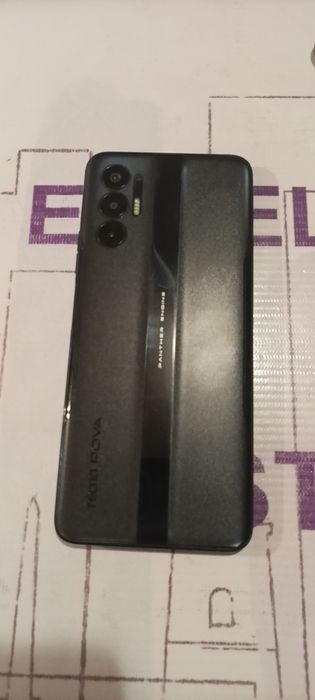 Techno pova 3  6/18GB