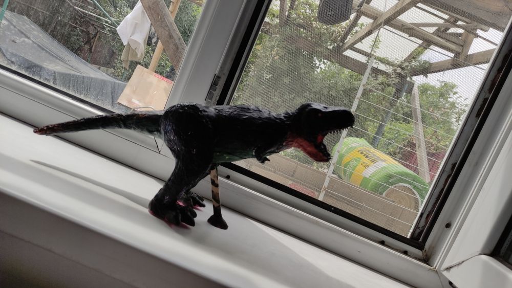 Динозавр ручной работы (hand made)