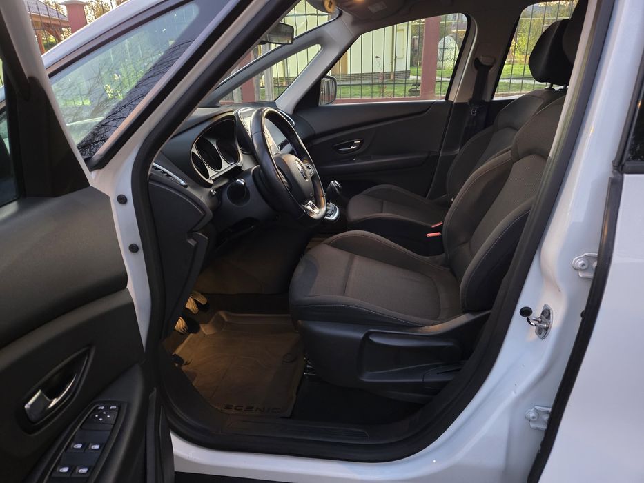 VÂND scenic 1.7DCI An fabricație 2019