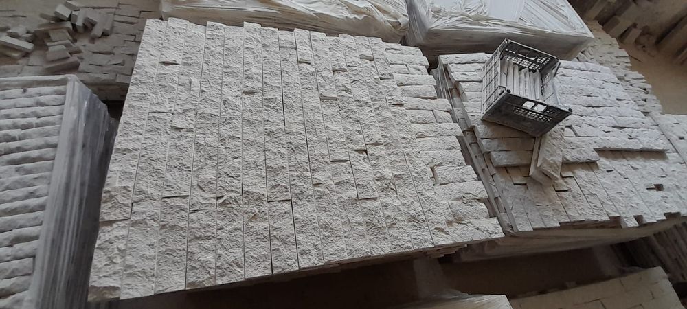 Piatră dimensionată românească