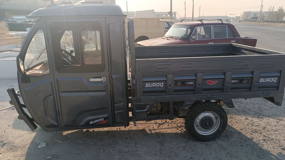 Электрони муравей сотилади гибрид бензинда хам тукта хам йуради