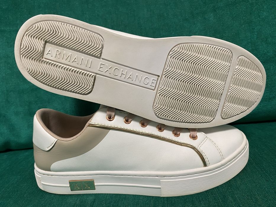 Pantofi Armani Exchange marimea 39